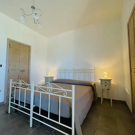 Villetta A Due Passi Da *